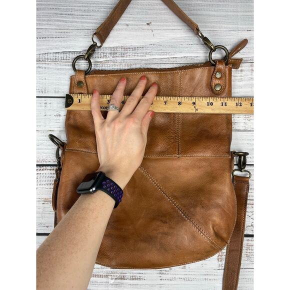 Bed|Stu Bed Stu Tahiti Womens Leather Crossbody Rustic Purse Fold Over Tan - Picture 7 of 10